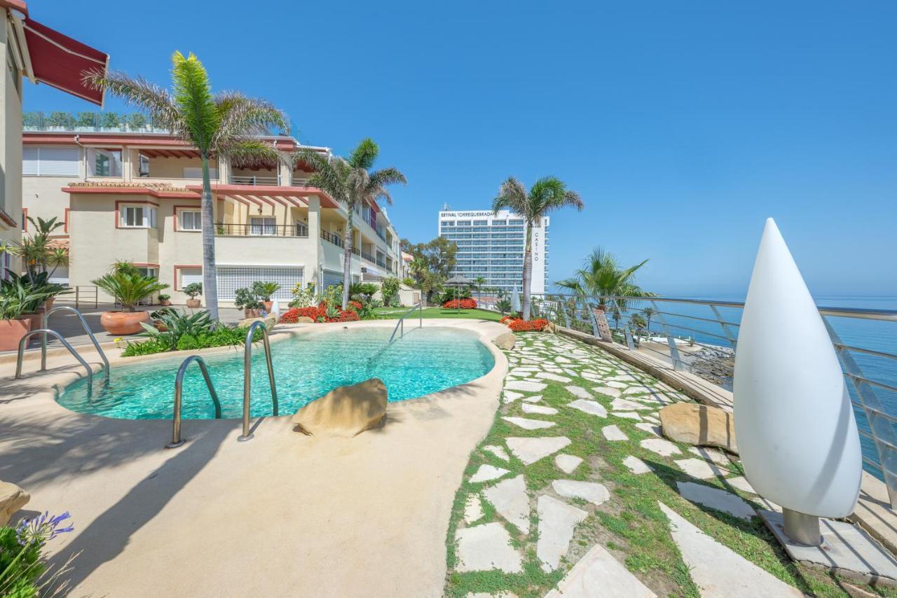 Sea Blue Apartment - Frente Al Mar Бенальмадена Екстер'єр фото