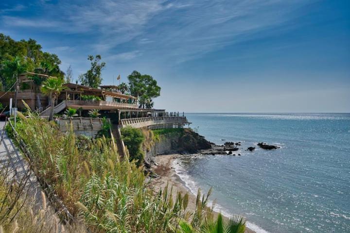 Sea Blue Apartment - Frente Al Mar Бенальмадена Екстер'єр фото